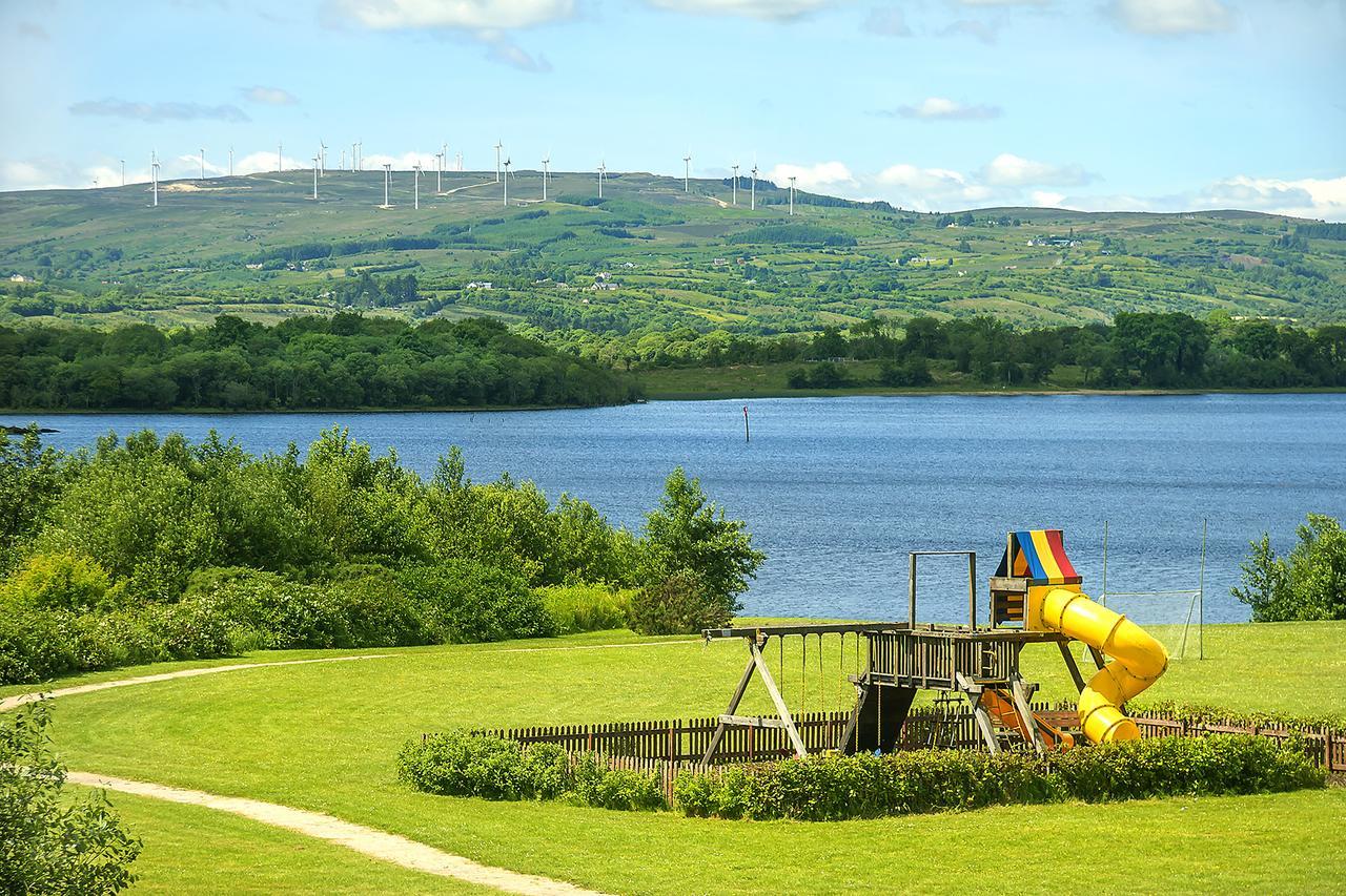 Lough Allen Hotel & Spa Дръмшанбо Екстериор снимка